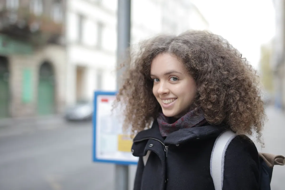 Curly Hair Care for Beginners: A Simple Wash-Day Routine